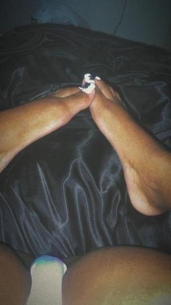 Layla , 44  female escort, Fargo